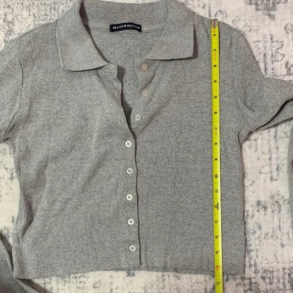 Brandy Melville Gray Ribbed Long Sleeve Top - Picture 6 of 8